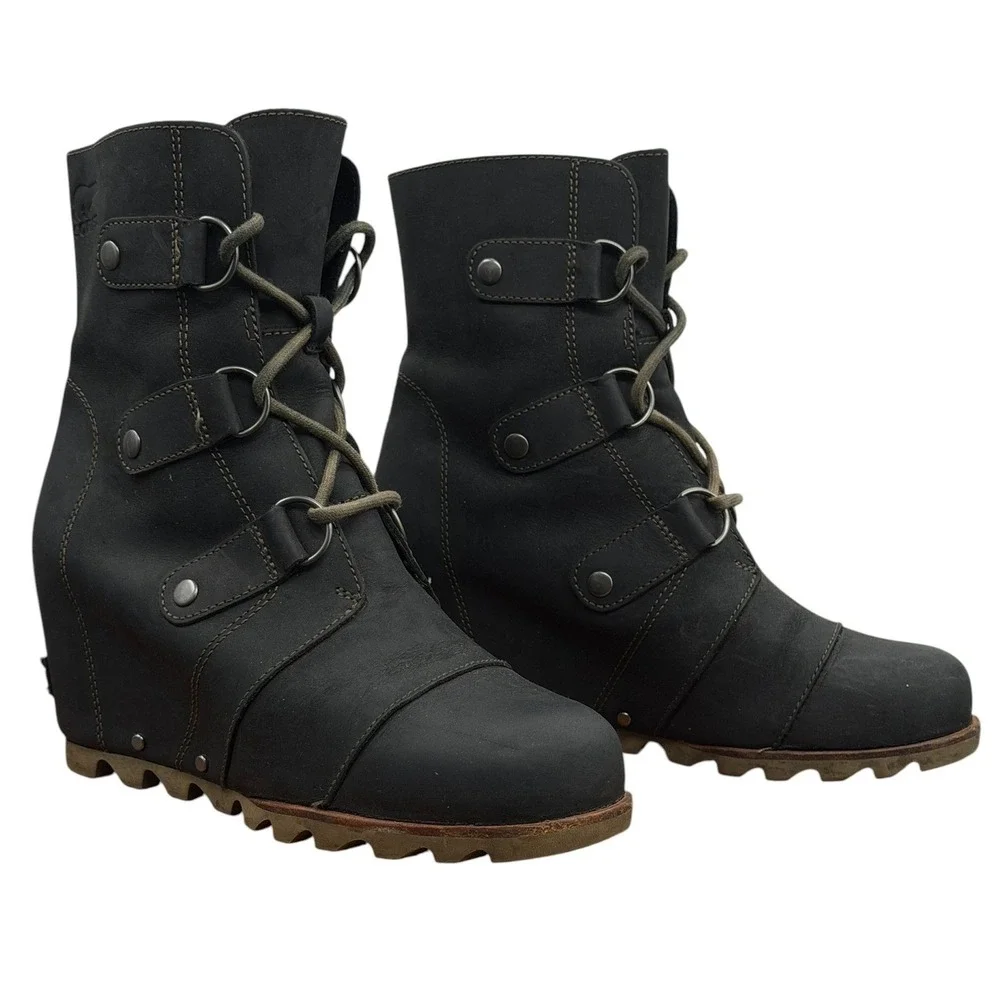 Sorel Joan of Artic Hidden Wedge Boots Women 7 Black Hiking Leather Waterproof